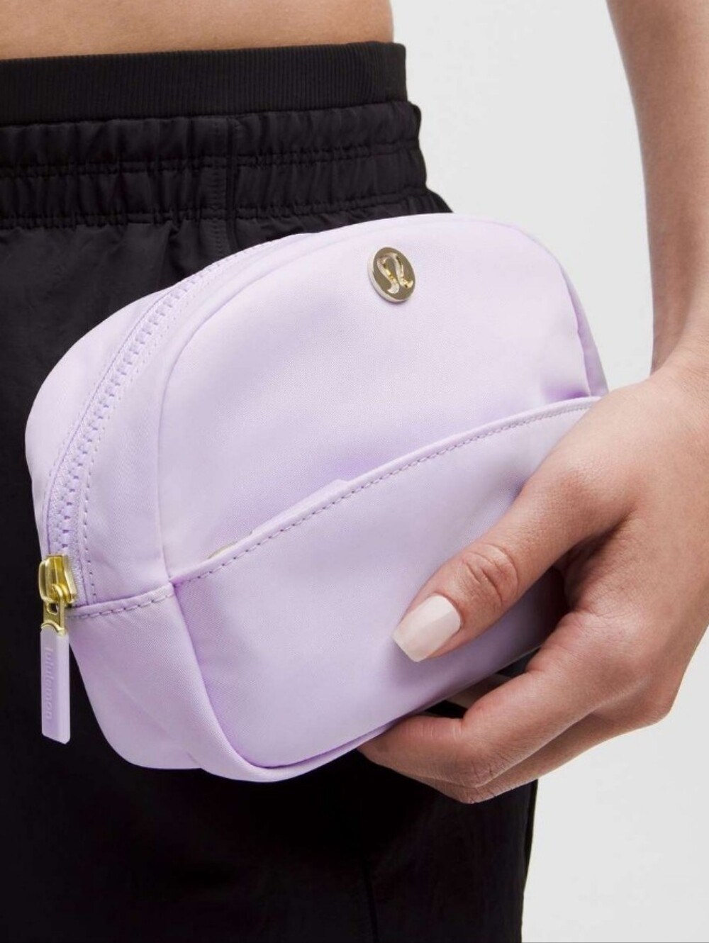 lululemon athletica NEW City Essentials Zip Pouch in Lavender